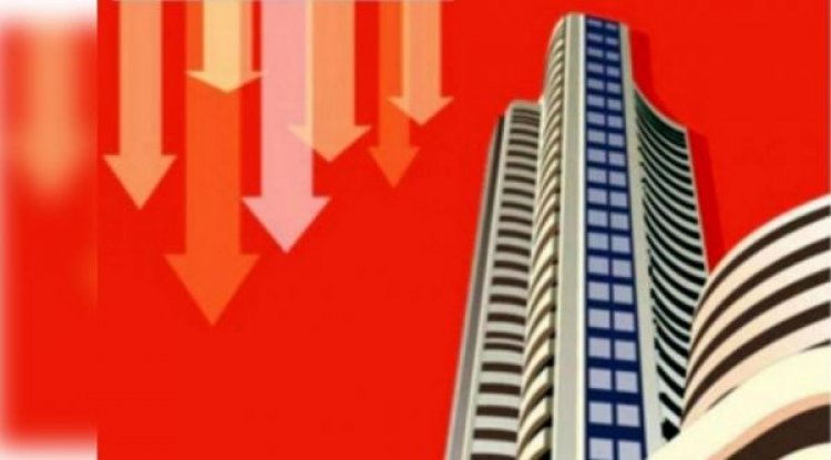 वैश्विक प्रतिकूल परिस्थितियों के कारण सेंसेक्स 500 अंक से अधिक नीचे