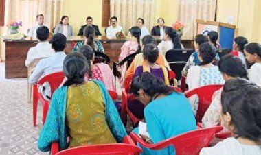 पैरालीगल वालिंटियर्स का एक दिनी मासिक प्रशिक्षण