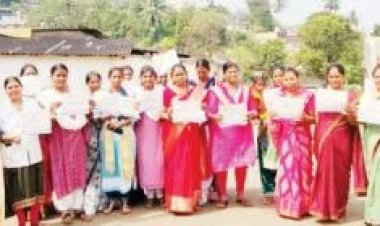 डेंगू से बचाव की दी जानकारी