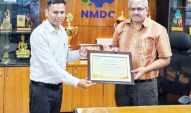 थोक उपभोक्ता सहकारी स्टोर किरंदुल को डिजिटल  बुकिंग श्रेणी में प्रथम पुरस्कार