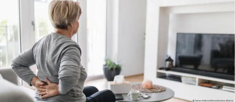 जोड़ों के दर्द का मौसम से कोई लेना-देना नहीं