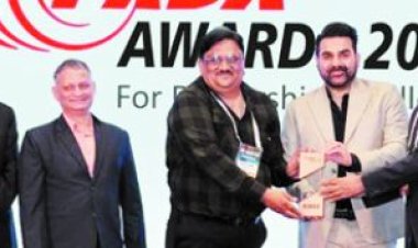 जयका ऑटोमोबाइल्स को फॉडा 2024 डीलर एक्सीलेंस अवार्ड