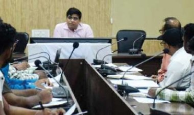 समय और गुणवत्ता में लापरवाही, ठेकेदारों पर करें सख्त कार्रवाई