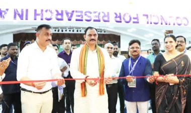 भारत से निकल कर पूरी दुनिया में पहुंच  रहा है आयुर्वेद-श्याम बिहारी