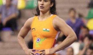 विनेश फोगाट ने स्पेन का वीजा पाने के लिए अधिकारियों से 'तत्काल मदद' मांगी