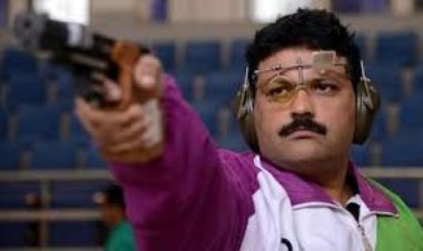 ओलंपिक से लौटने के कुछ ही घंटों के भीतर राष्ट्रीय पिस्टल कोच जंग को घर से निकाले जाने का खतरा