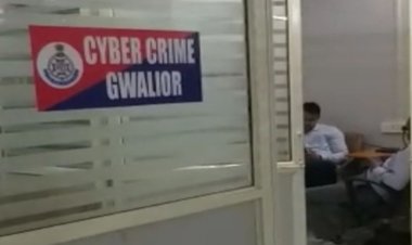 फर्जी आईडी पर निकाला 30 लाख रुपए का लोन:सिविल स्टेटस चेक करते समय व्यापारी को दिखा अपने नाम पर लोन, FIR