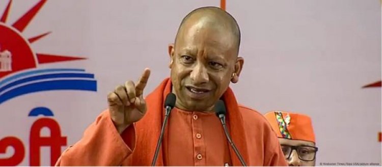 कैसी है यूपी सरकार की सोशल मीडिया पॉलिसी