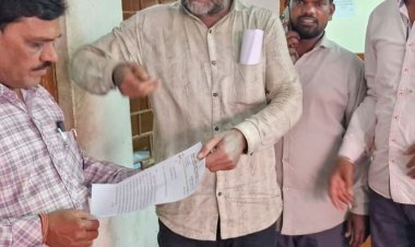 कांग्रेस ने उठाया अवैध कॉलोनियों का मुद्दा:कांग्रेस नेता ने सौंपा ज्ञापन, बोले- सभी अवैध कॉलोनाइजर पर हो सख्त कार्रवाई