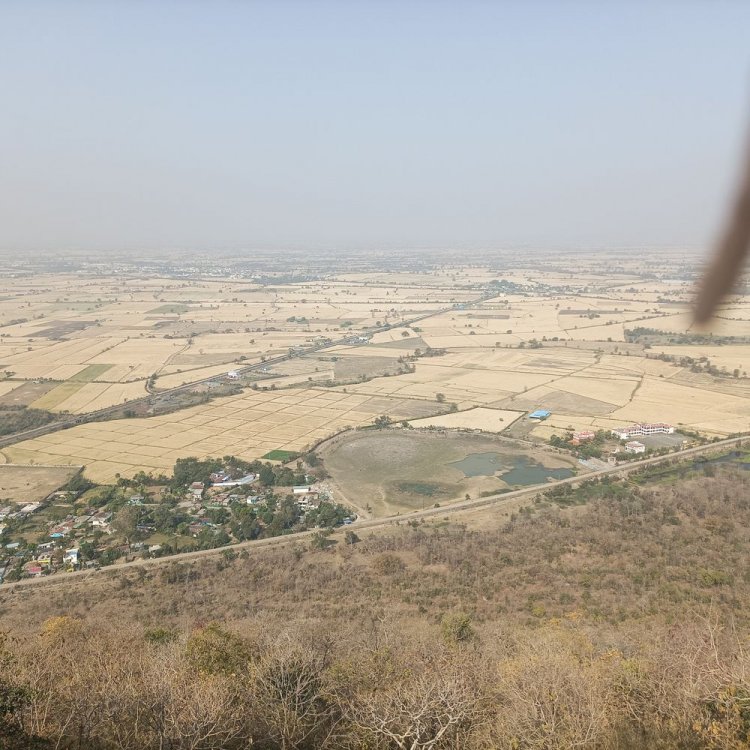 सीहोर मौसम अपडेट, सर्द मौसम ने दी दस्तक:न्यूनतम तापमान 12 डिग्री सेल्सियस दर्ज हुआ; 3 दिन पहले 18 डिग्री सेल्सियस दर्ज हुआ था