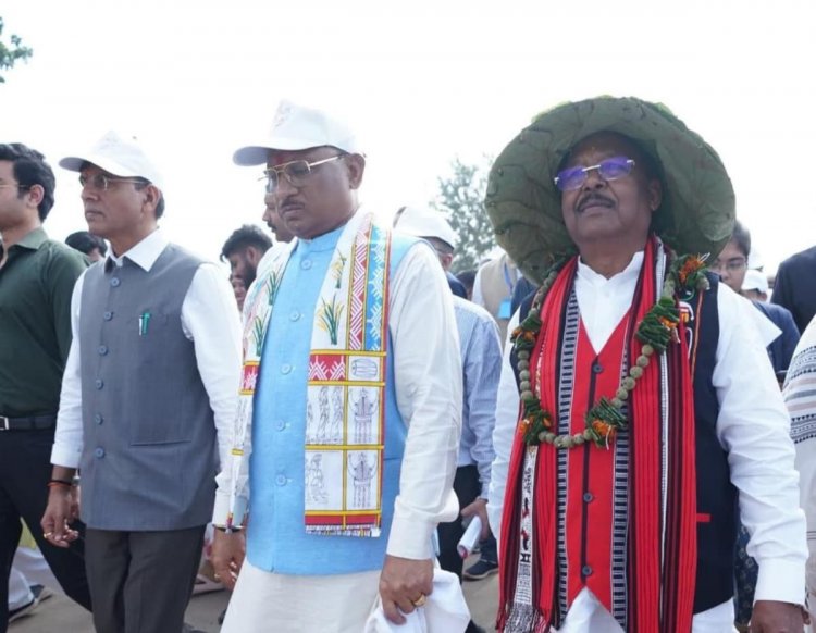 जनजातीय गौरव दिवस ‘ माटी के वीर पदयात्रा' प्रारंभ।