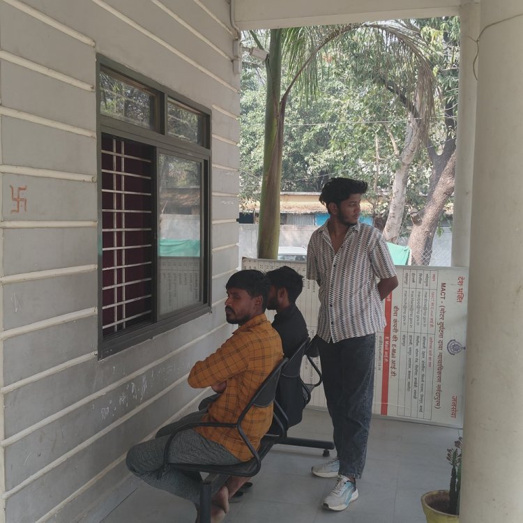 हत्या के आरोपी ने जेल से बाहर आकर की रंगदारी:शराब पीने के लिए रुपए नहीं देने पर ढाबे कर्मचारी और ग्राहक को पीटा