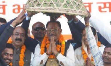 मुख्यमंत्री श्री विष्णुदेव साय ने मुख्यमंत्री अन्न कोष योजना का किया शुभारंभ, विशेष पिछड़ी जनजाति पहाड़ी कोरवा समुदाय की गर्भवती एवं शिशुवती माताओं को मिलेगा अतिरिक्त पोषण आहार, पहाड़ी कोरवा समुदाय में मातृ मृत्यु दर और शिशु मृत्यु दर को कम करने में मिलेगी मदद, मुख्यमंत्री ने 536 करोड़ रूपए के कार्याें का लोकार्पण और भूमिपूजन, अंबिकापुर नगर में अधोसंरचना विकास के लिए 23.90 करोड़ रूपए की घोषणा