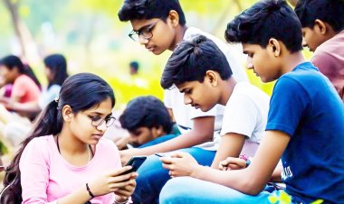 ‘छत्तीसगढ़’ का  संपादकीय : मोबाइल और सोशल मीडिया से मरने-मारने की आ रही नौबत समाज के लिए चुनौती