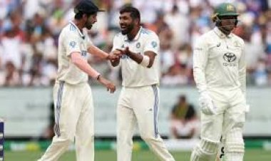 बॉक्सिंग डे टेस्टः ऑस्ट्रेलिया ने पहली पारी में भारत के ख़िलाफ़ बनाए 474 रन