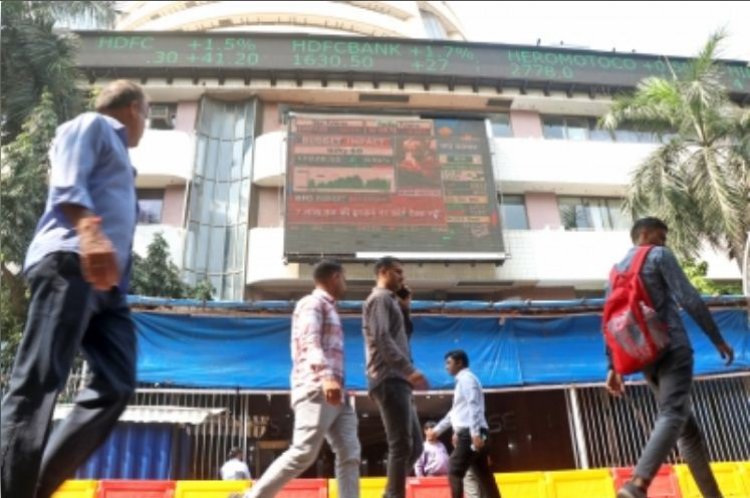 भारतीय शेयर बाजार 2024 के आखिरी कारोबारी दिन सपाट बंद