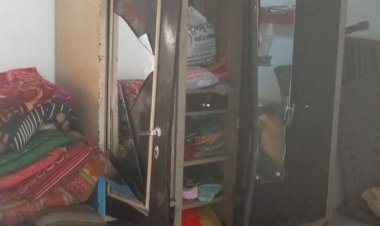 पिपलोद में दिनदहाड़े 7 लाख से ज्यादा की चोरी:महिला बोलीं- बहन-बेटी की ज्वैलरी थी; पुलिस ने रिपोर्ट लिखी, मौके पर नहीं पहुंची