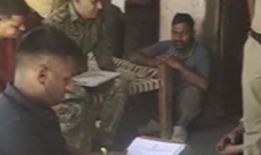 भिंड के अंगदपुरा में किसान के घर चोरी:छत के रास्ते घुसे बदमाश, लाखों का सोना-चांदी ले गए; फिंगरप्रिंट-डॉग स्क्वॉड टीम पहुंची