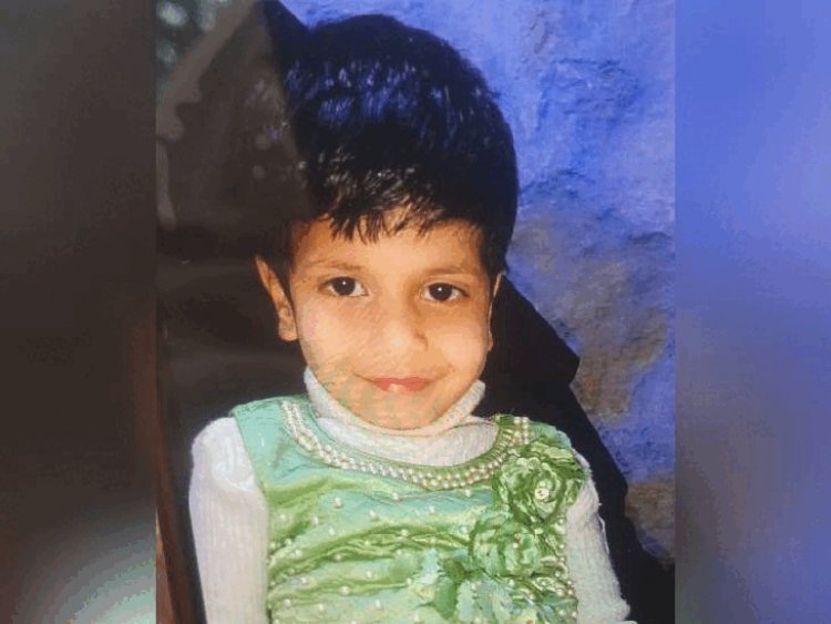 भोपाल में चार साल की मासूम को ट्रक ने कुचला:सड़क किनारे पिता के साथ बाइक पर बैठी थी, आरोपी चालक फरार