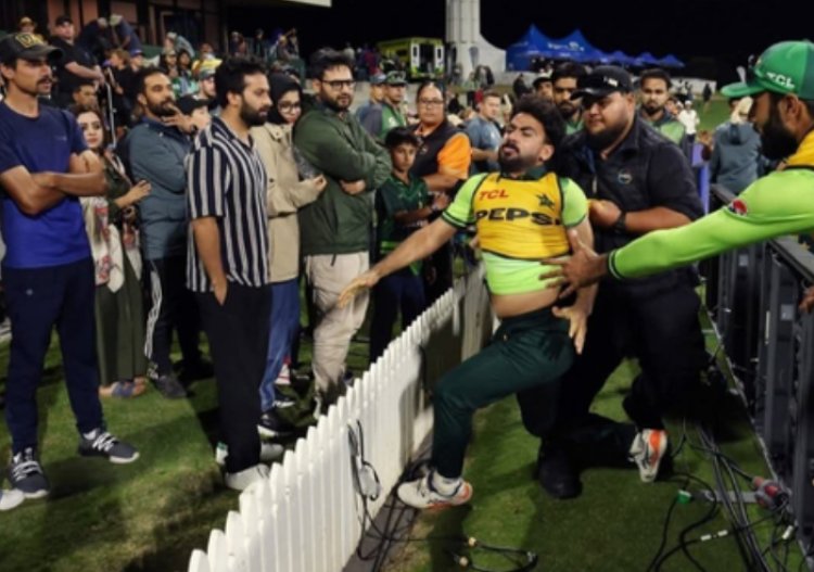 पीसीबी ने वनडे सीरीज में 0-3 से हार के बाद न्यूजीलैंड के प्रशंसकों के साथ हुई लड़ाई पर खुशदिल शाह का बचाव किया