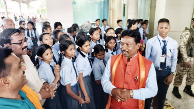 महावीर जयंती पर निकाली शोभायात्रा, लता उसेंडी ने किया स्वागत