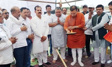 अंबिकापुर में निजी खर्च पर बनने जा रही थोक फल मंडी का भूमिपूजन