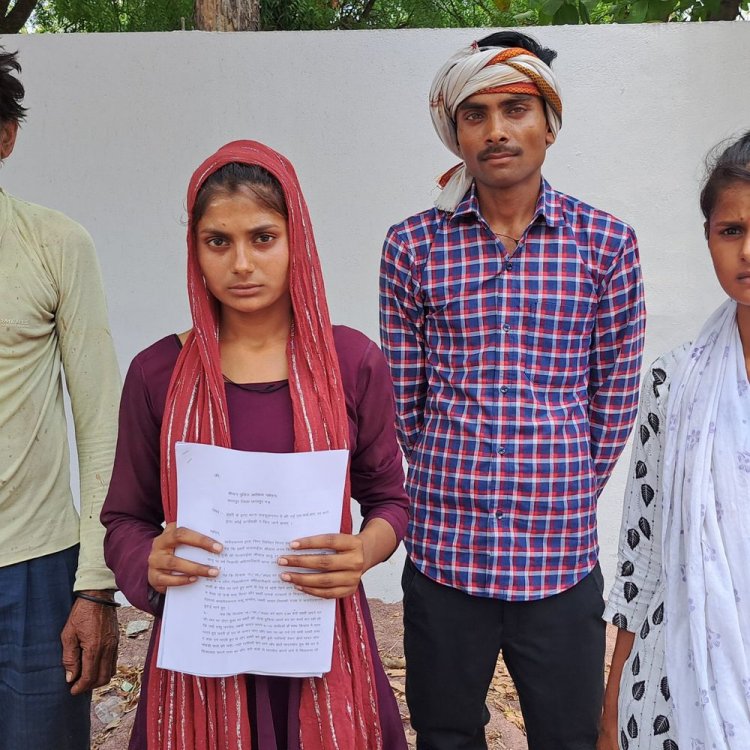 आम तोड़ने से रोका तो किसान और बेटियों पर हमला:छतरपुर में दबंगों ने घर में घुसकर की पिटाई, घटना का वीडियो सामने आया