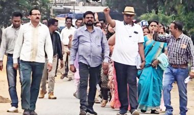 युक्तियुक्तकरण के खिलाफ  शिक्षक साझा मंच का प्रदर्शन,  रैली निकाल सौंपा ज्ञापन