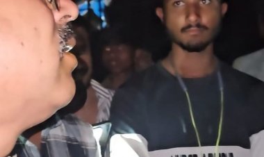 छिंदवाड़ा में ग्रामीणों ने पकड़े रेत से भरे तीन डंपर:एक में मुरम की रॉयल्टी, दो के दस्तावेज नहीं मिले; पुलिस पर कार्रवाई न करने का आरोप