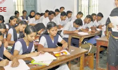 1 लाख स्कूल में पढ़ाने के लिए सिर्फ 1 शिक्षक:UDISE की रिपोर्ट के मुताबिक कहीं स्कूल में 47 बच्चों पर एक शिक्षक; कहीं जीरो एनरोलमेंट