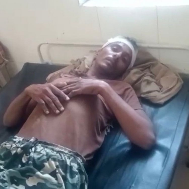 रास्ते के विवाद में पिता-पुत्र पर हमला, दोनों गंभीर:सीधी जिले के कुर्रेवाह में महिला समेत तीन लोगों ने किया डंडों से हमला