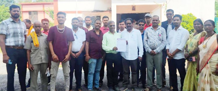 सोशल मीडिया पर आपत्तिजनक पोस्ट के खिलाफ कलार समाज ने सौंपा ज्ञापन