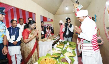 राष्ट्रपति ने जनजातीय समाज प्रमुखों और स्वतंत्रता सेनानियों के परिवार से की मुलाकात