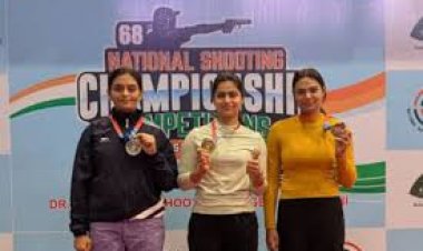 मंदसौर कॉलेज ने संभाग स्तरीय पावरलिफ्टिंग-बॉडीबिल्डिंग में मारी बाजी:महिला वर्ग में सिमरन हरवा बेस्ट पावरलिफ्टर, पुरुष वर्ग में अभिनव बेस्ट बॉडीबिल्डर