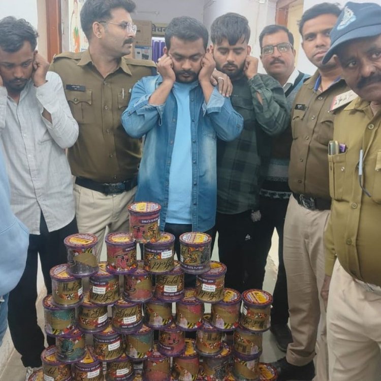 उज्जैन में चाइनीज मांझे पर पुलिस की सख्ती:30 हजार की 47 रील जब्त कर पुलिस ने आरोपियों का निकाला जुलूस, उठक-बैठक लगवाई