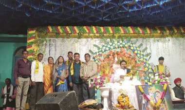 सच्चा सुख महलों में नहीं, संतोष और प्रेम में है -पं. त्रिपाठी