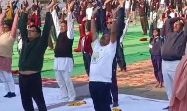 टीकमगढ़ में सूर्य नमस्कार करने पहुंचे केंद्रीय मंत्री:बोले- योग भारत की प्राचीन परंपरा, प्रधानमंत्री ने विश्व पटल पर स्थापित किया