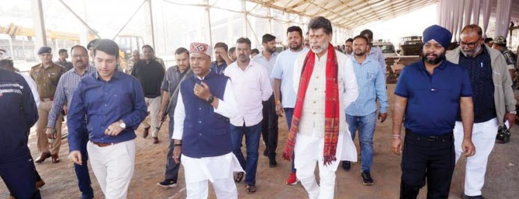 राष्ट्रपति का बस्तर प्रवास, लालबाग मैदान में युद्धस्तर पर तैयारियां